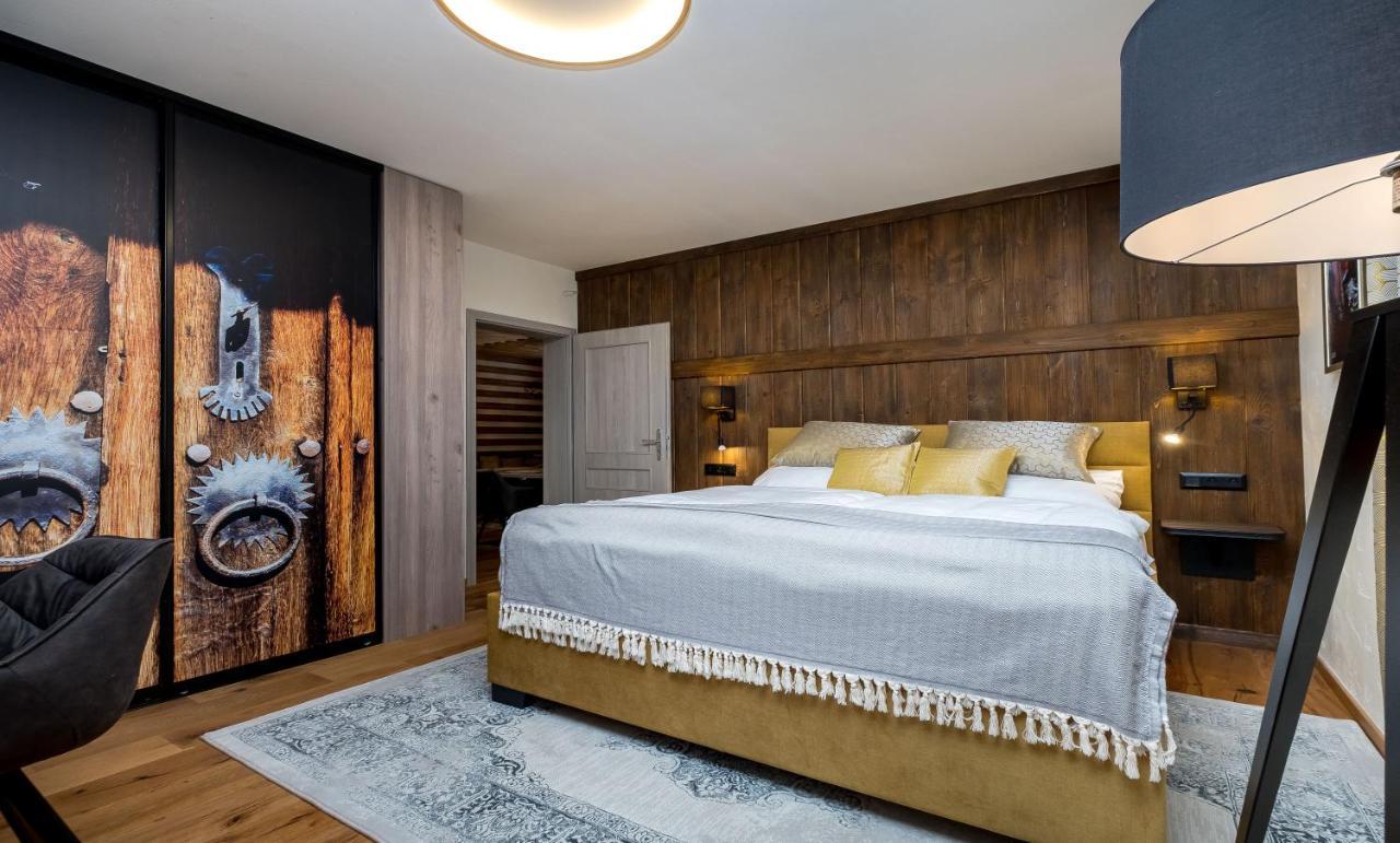 Apartman Stella Myto pod Dumbierom Exterior foto