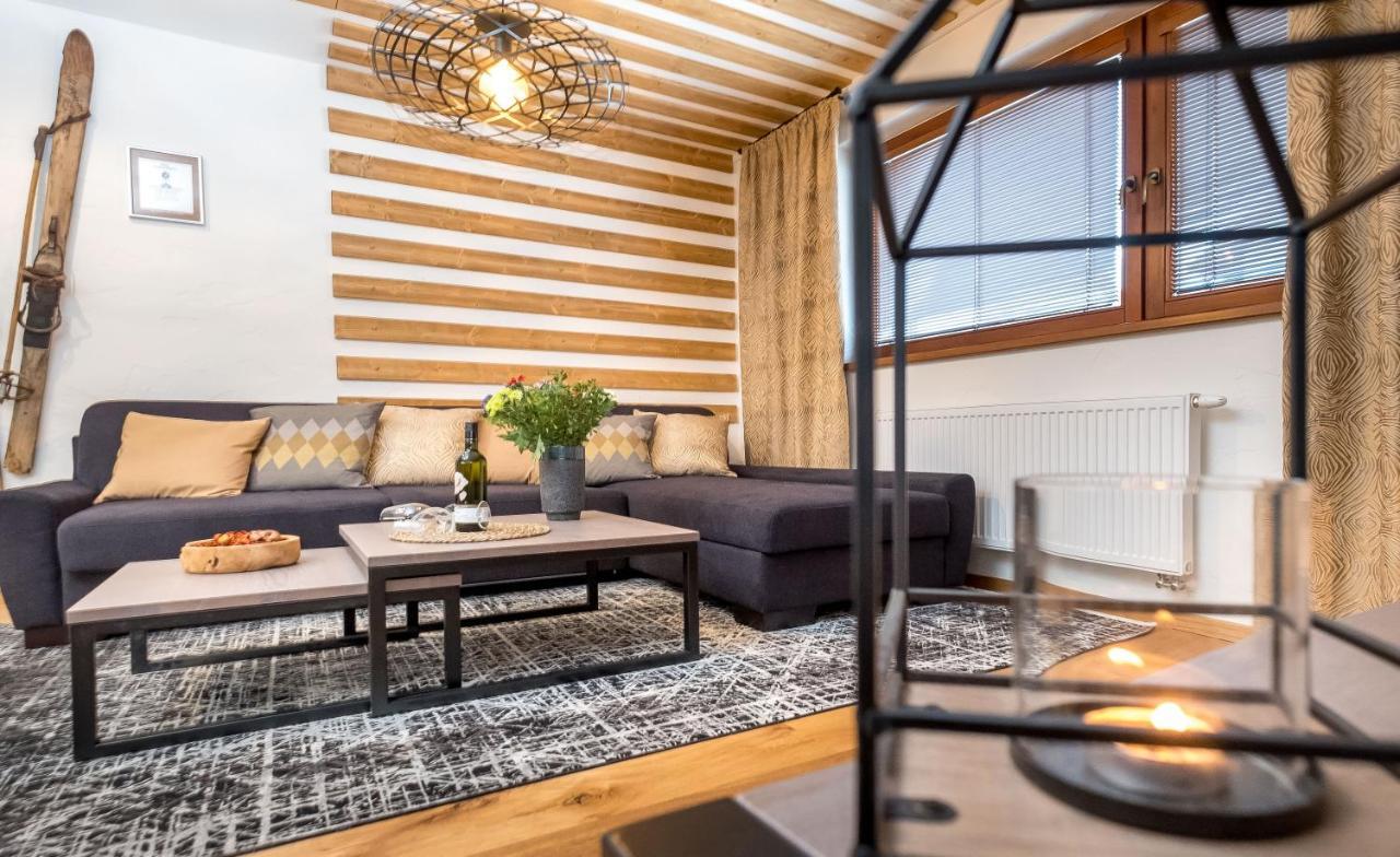 Apartman Stella Myto pod Dumbierom Exterior foto