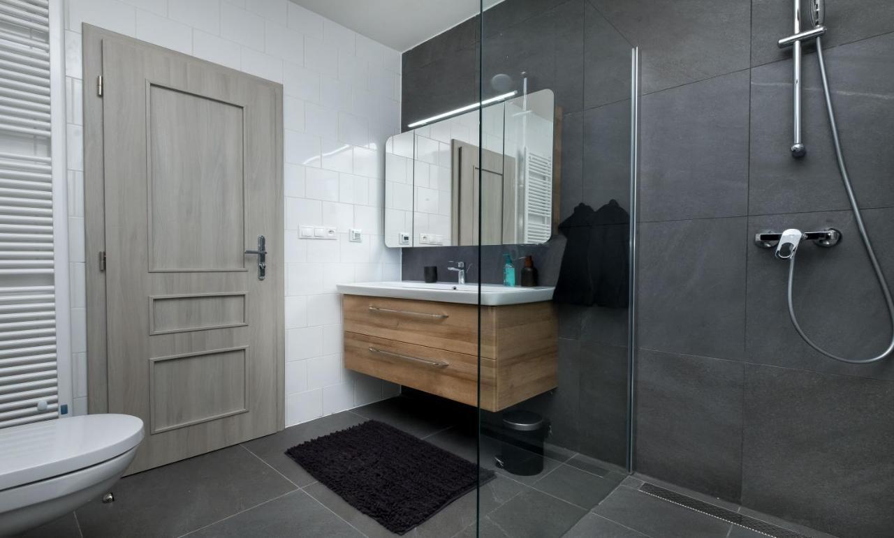 Apartman Stella Myto pod Dumbierom Exterior foto